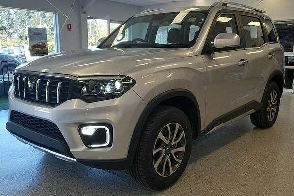 2023 Mahindra Scorpio Z8L