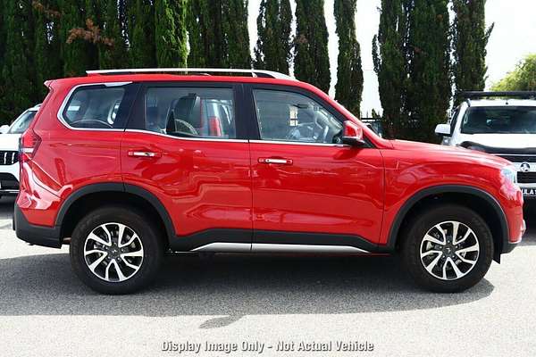 2023 Mahindra Scorpio Z8