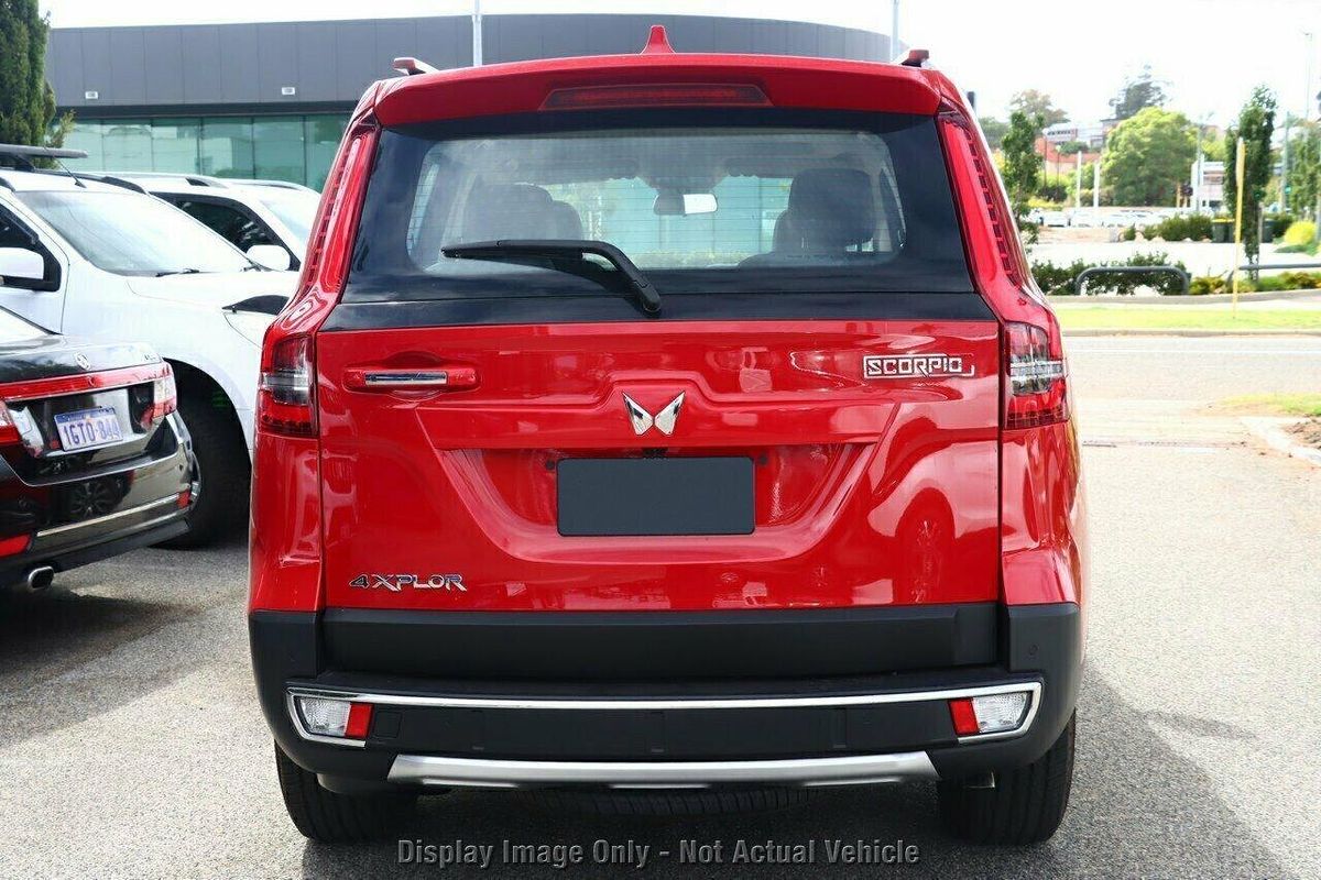 2023 Mahindra Scorpio Z8