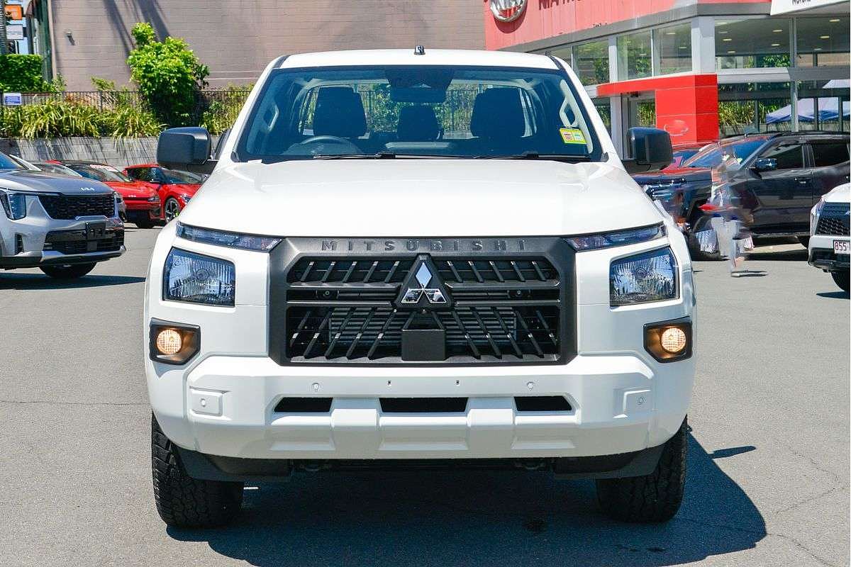 2025 Mitsubishi Triton GLX MV 4X4