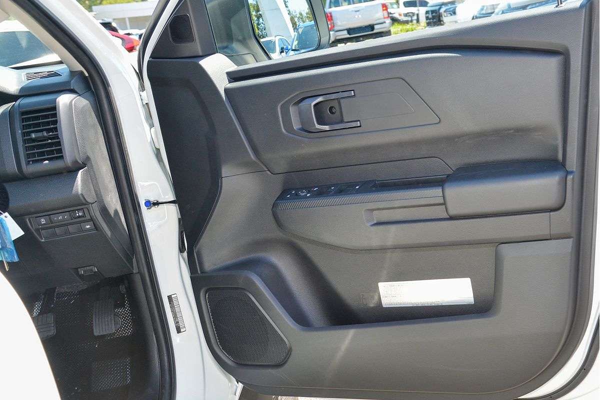 2025 Mitsubishi Triton GLX MV 4X4