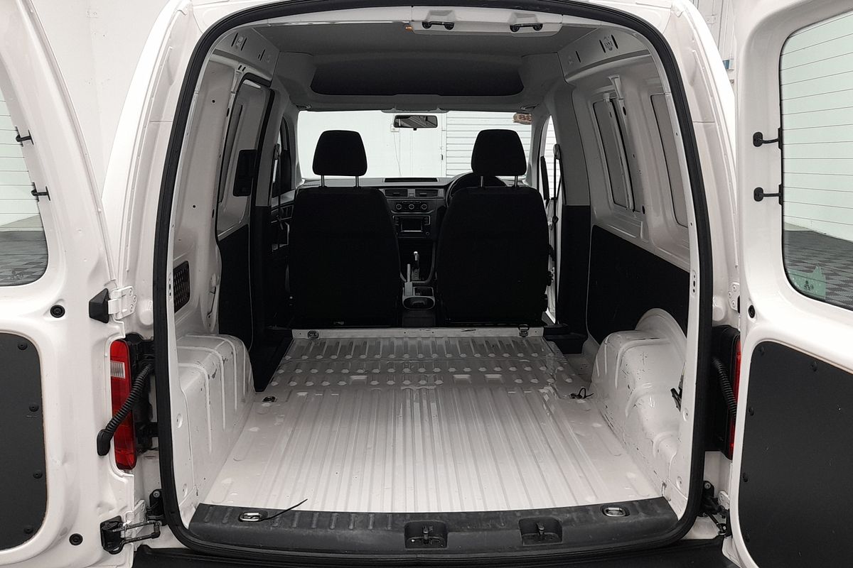 2017 Volkswagen Caddy TSI220 2KN SWB