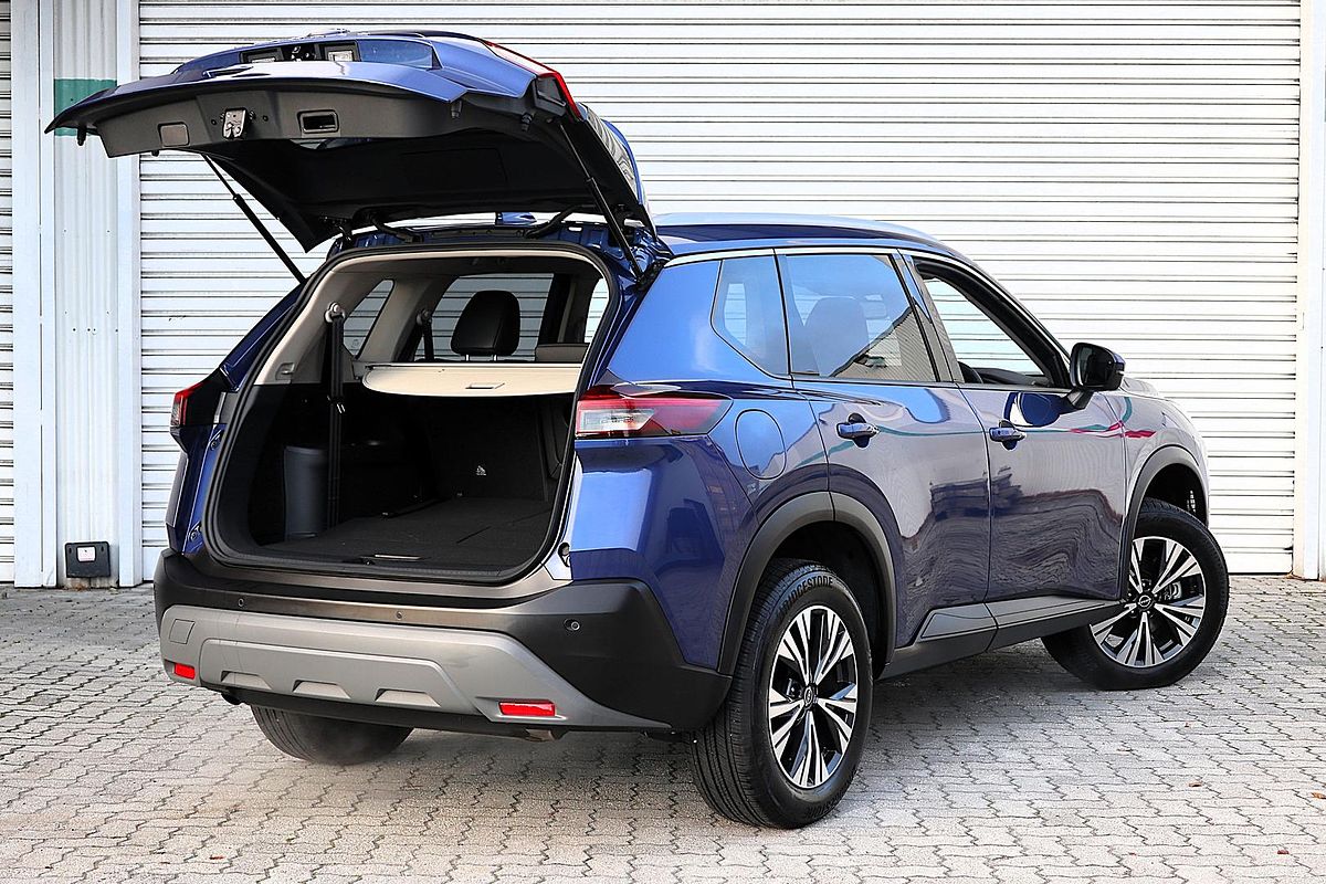 2024 Nissan X-TRAIL ST-L T33