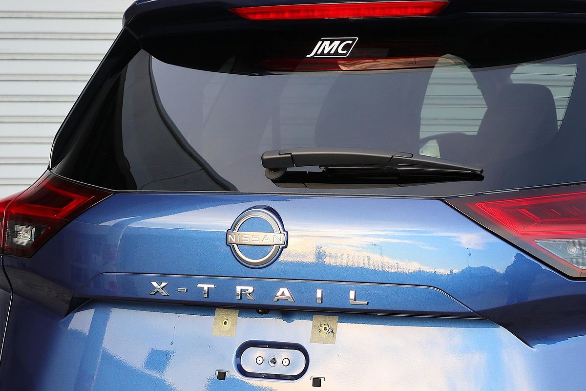 2024 Nissan X-TRAIL ST-L T33