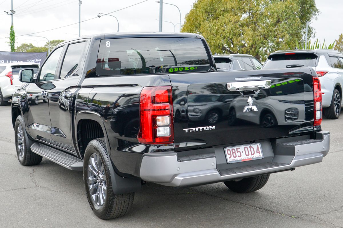 2025 Mitsubishi Triton GLS MV 4X4