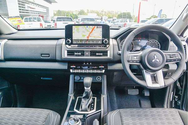 2025 Mitsubishi Triton GLS MV 4X4