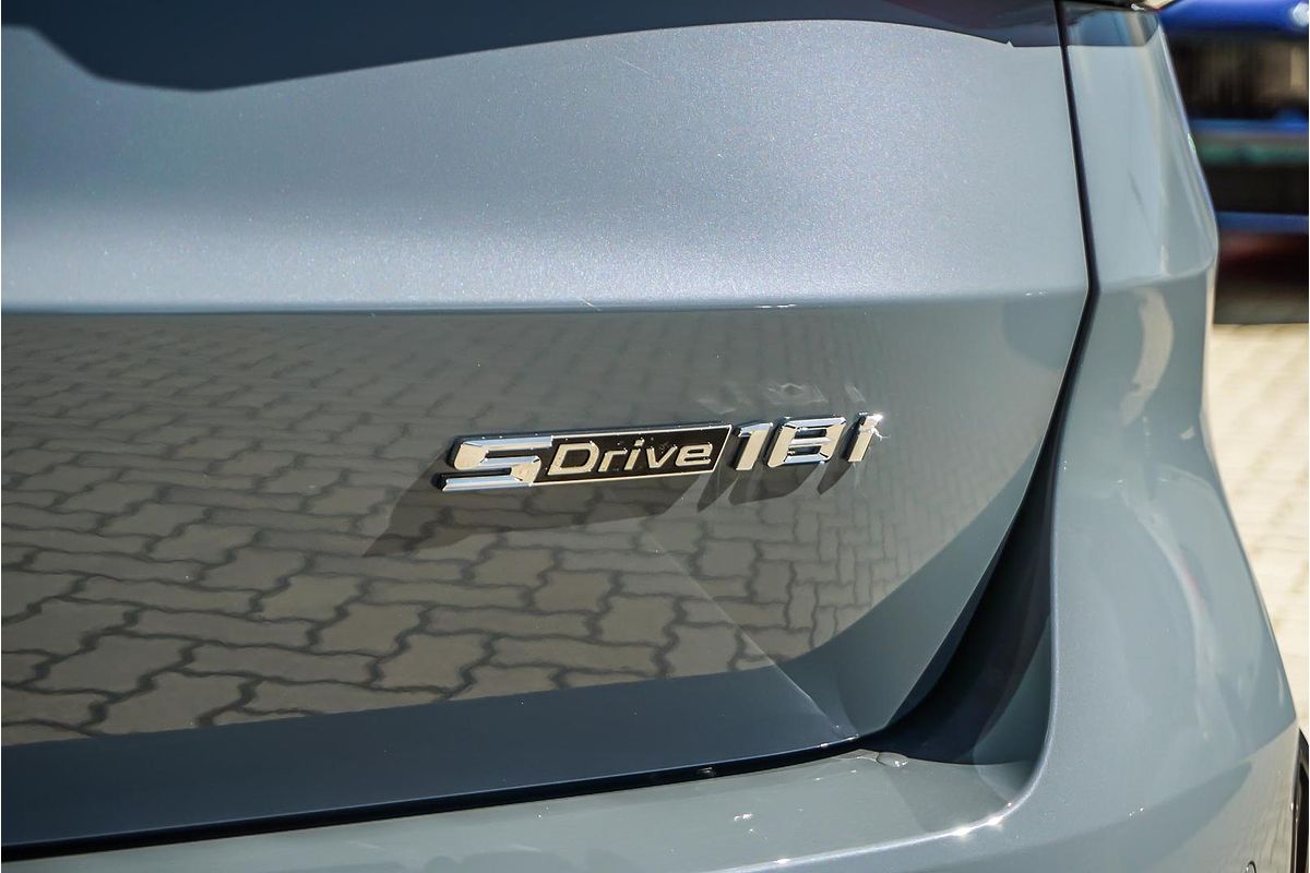 2025 BMW X1 sDrive18i U11