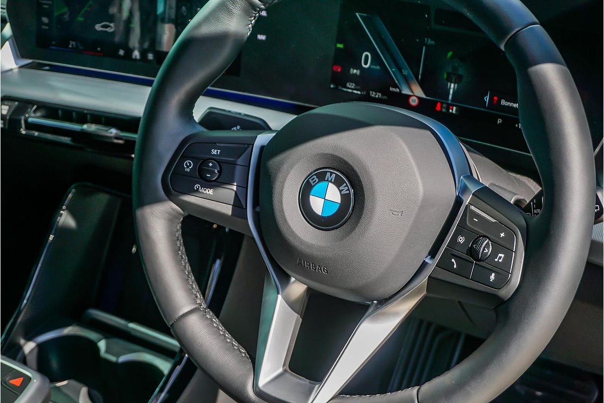 2025 BMW X1 sDrive18i U11