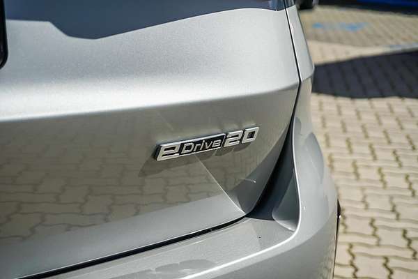 2024 BMW iX1 eDrive20 xLine U11