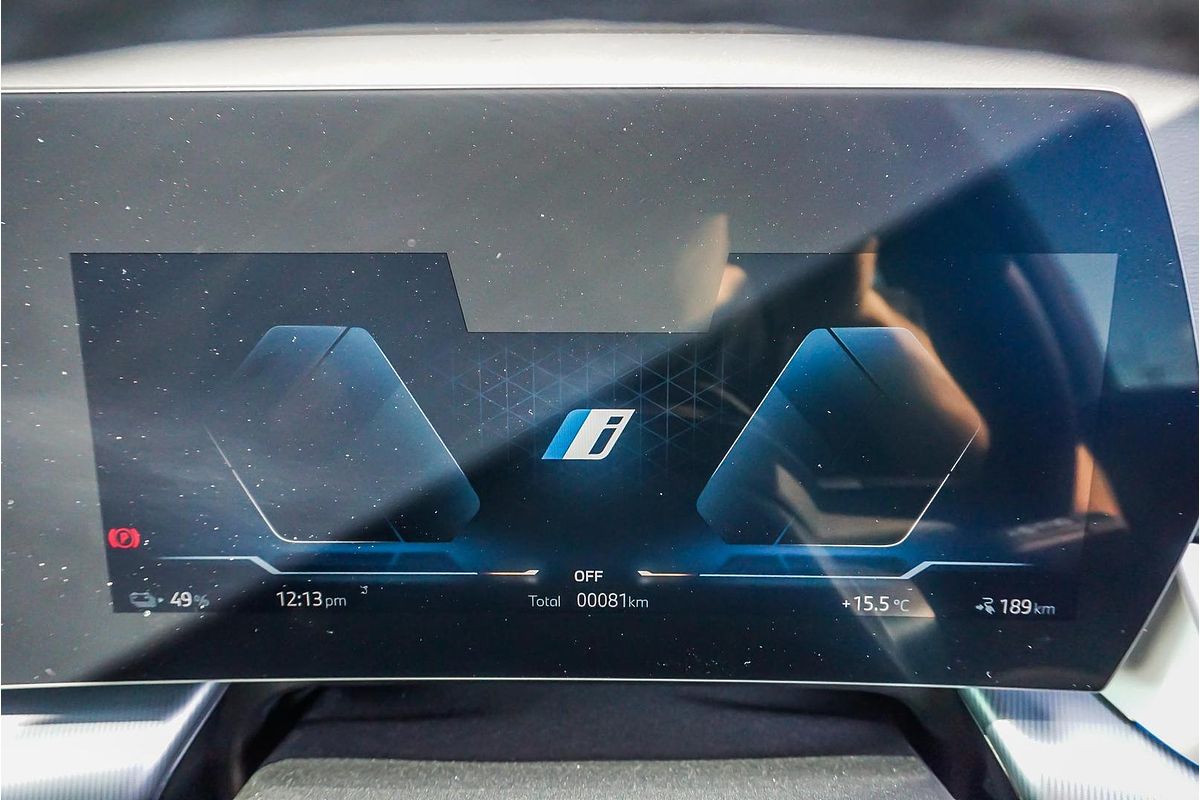 2024 BMW iX1 eDrive20 xLine U11