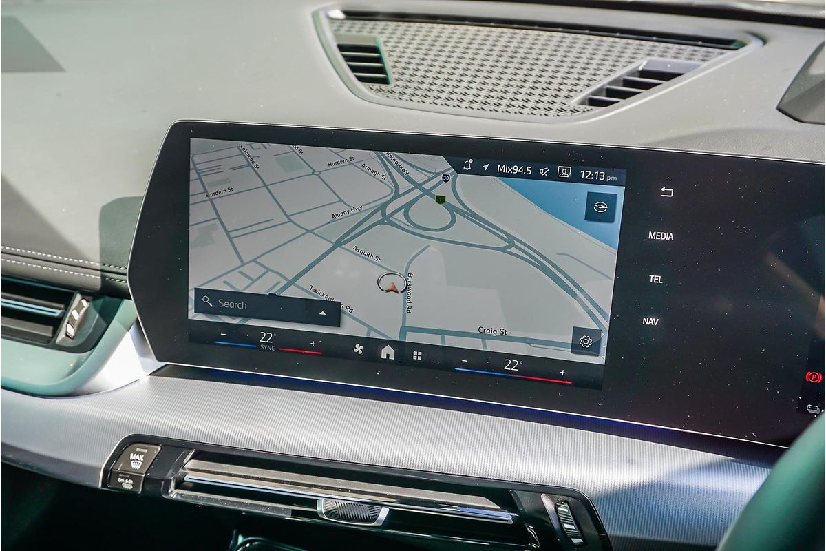 2024 BMW iX1 eDrive20 xLine U11