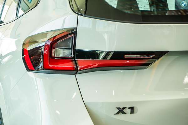 2025 BMW X1 M35i xDrive U11