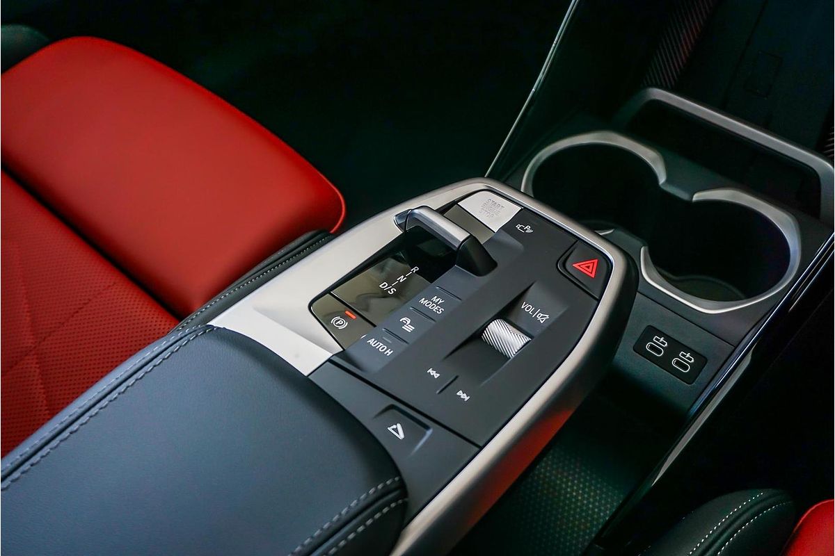 2025 BMW X1 M35i xDrive U11