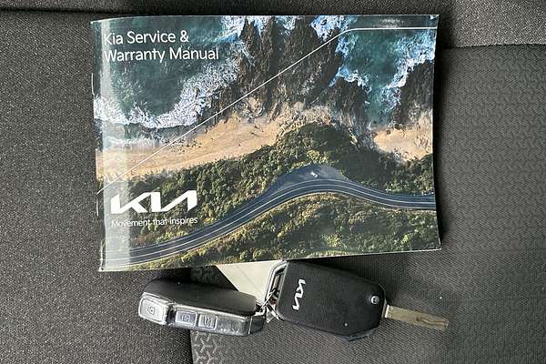 2022 Kia Carnival S KA4