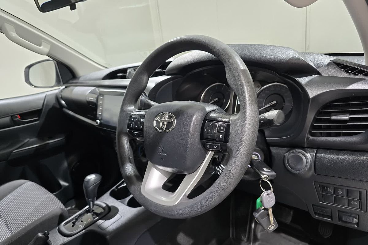 2020 Toyota Hilux Workmate GUN125R 4X4