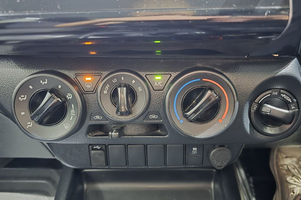 2020 Toyota Hilux Workmate GUN125R 4X4