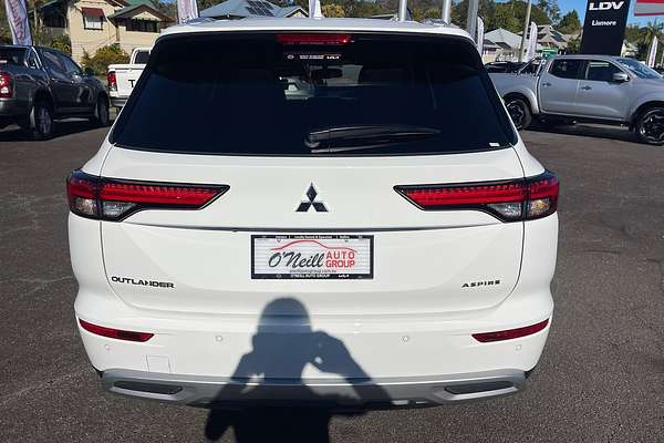 2023 Mitsubishi Outlander Aspire ZM