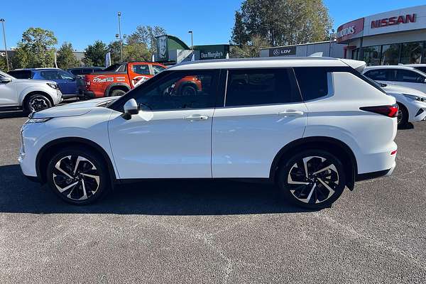 2023 Mitsubishi Outlander Aspire ZM