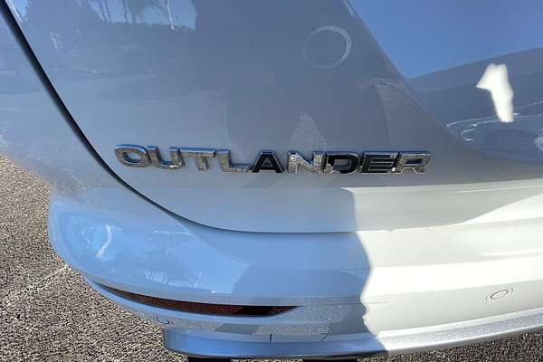 2023 Mitsubishi Outlander Aspire ZM