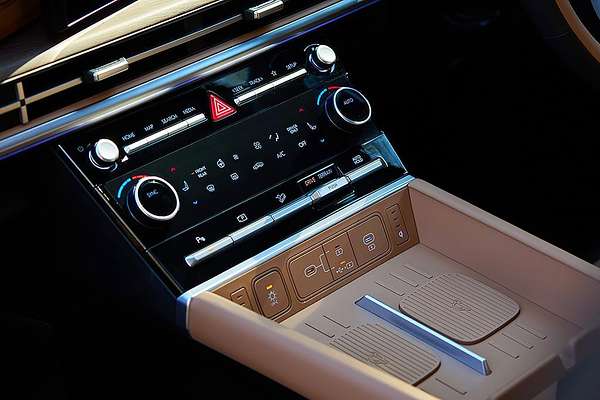 2025 Hyundai Santa Fe Calligraphy MX5.V1
