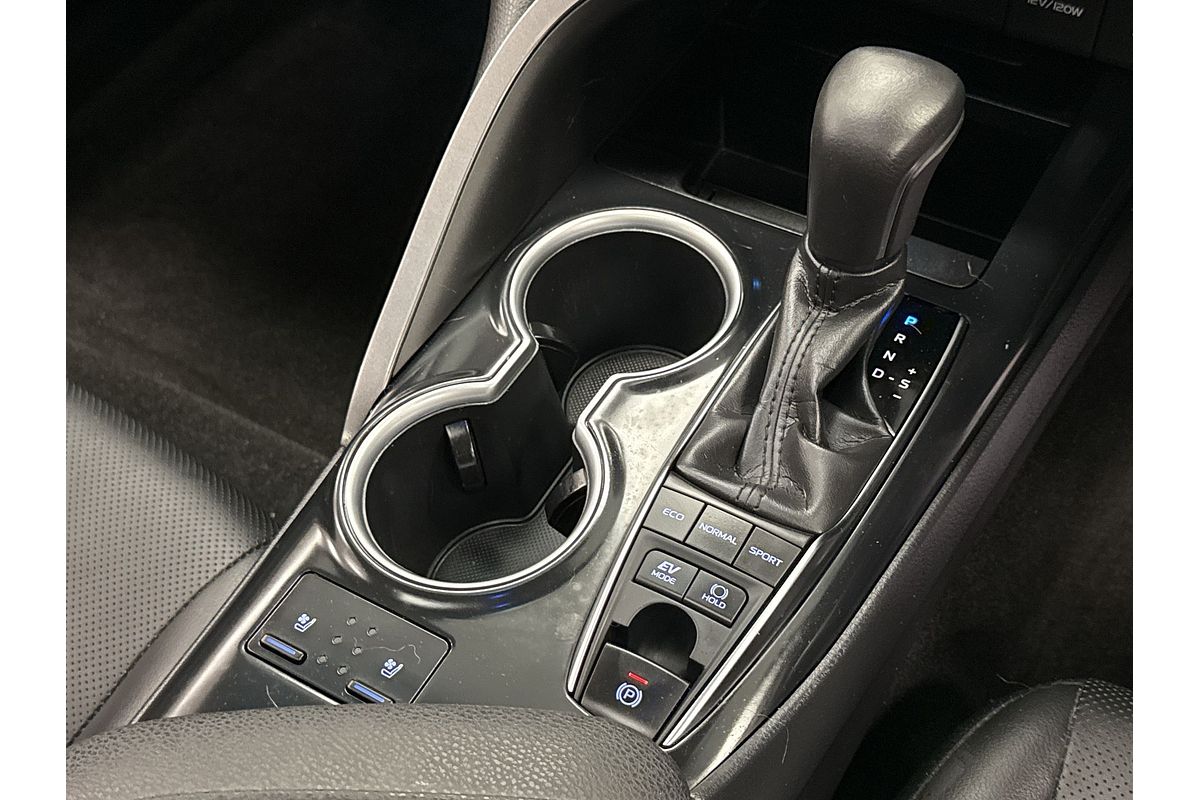 2020 Toyota Camry SL AXVH71R