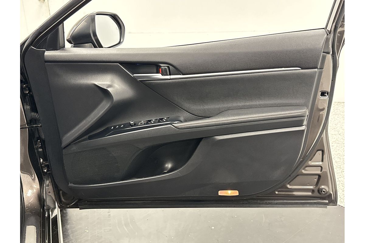 2020 Toyota Camry SL AXVH71R