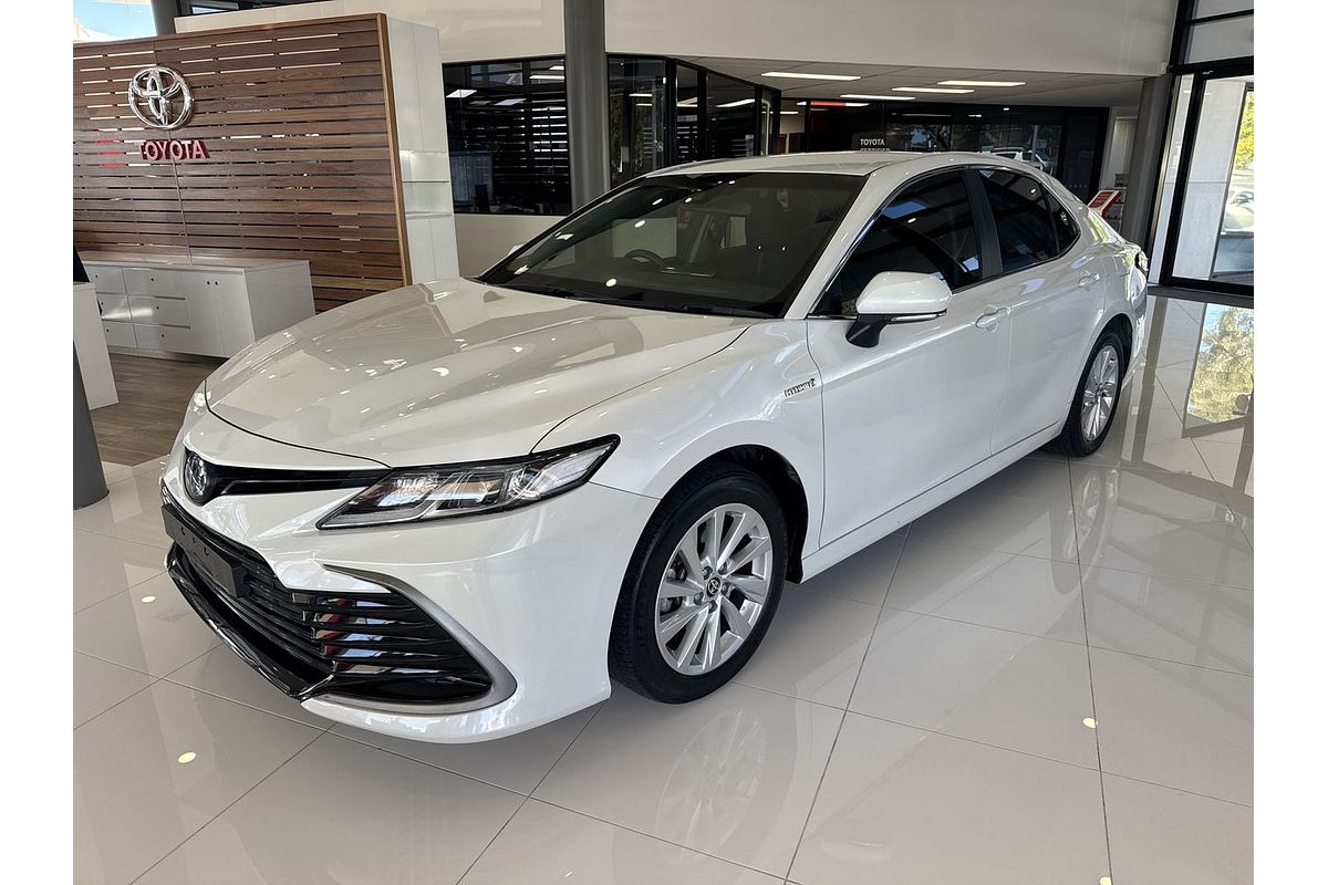 2021 Toyota Camry Ascent AXVH70R