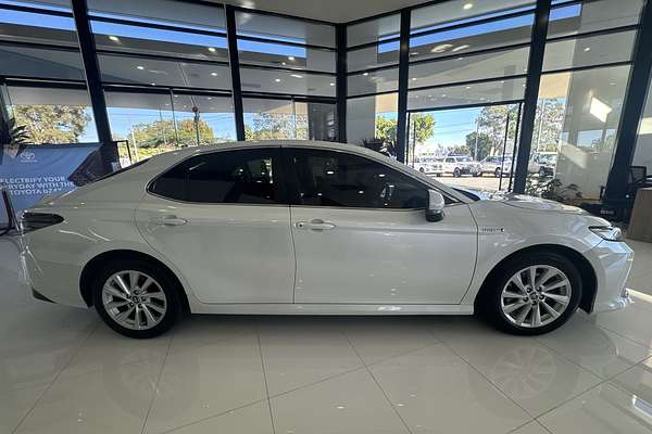 2021 Toyota Camry Ascent AXVH70R