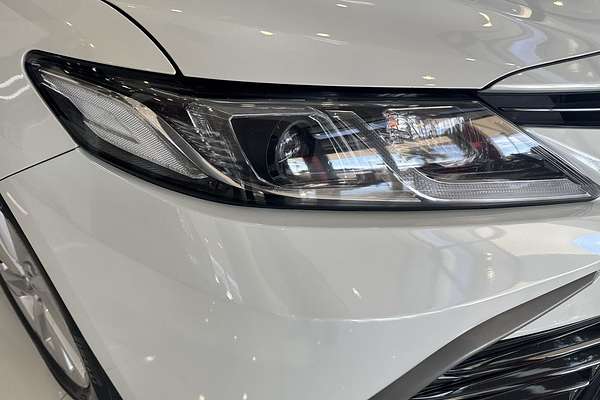 2021 Toyota Camry Ascent AXVH70R