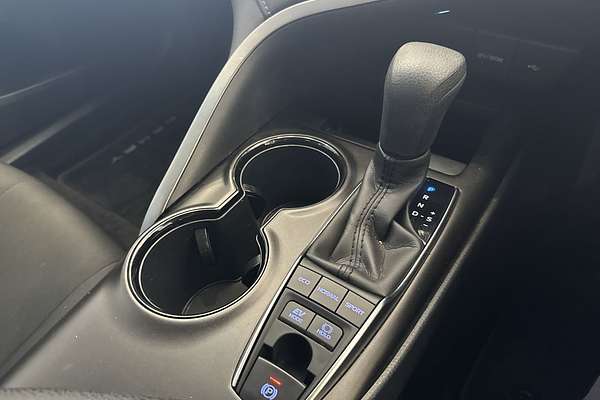 2021 Toyota Camry Ascent AXVH70R