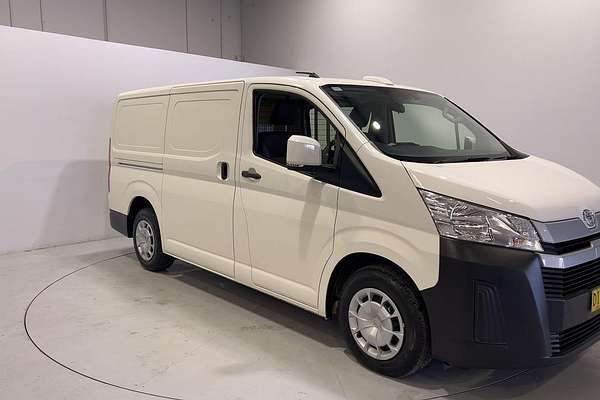 2023 Toyota Hiace GDH300R LWB