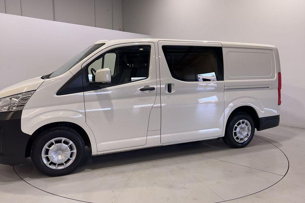 2023 Toyota Hiace GDH300R LWB