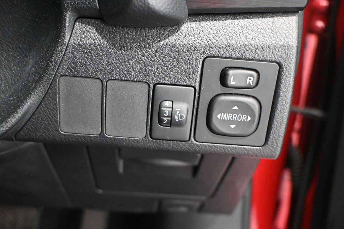 2013 Toyota Corolla Ascent Sport ZRE182R