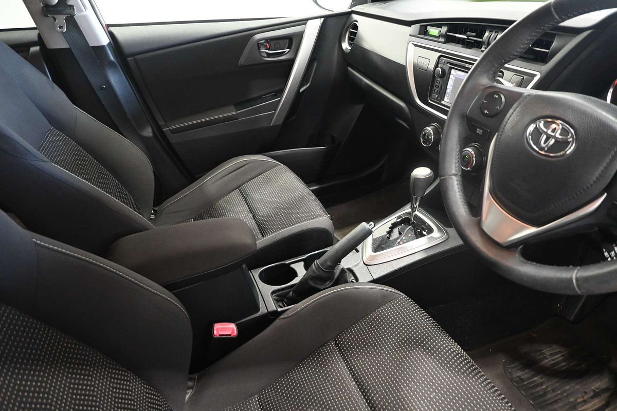 2013 Toyota Corolla Ascent Sport ZRE182R