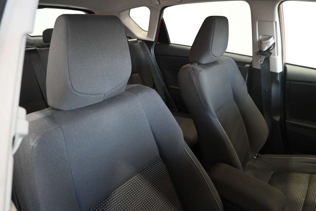 2013 Toyota Corolla Ascent Sport ZRE182R