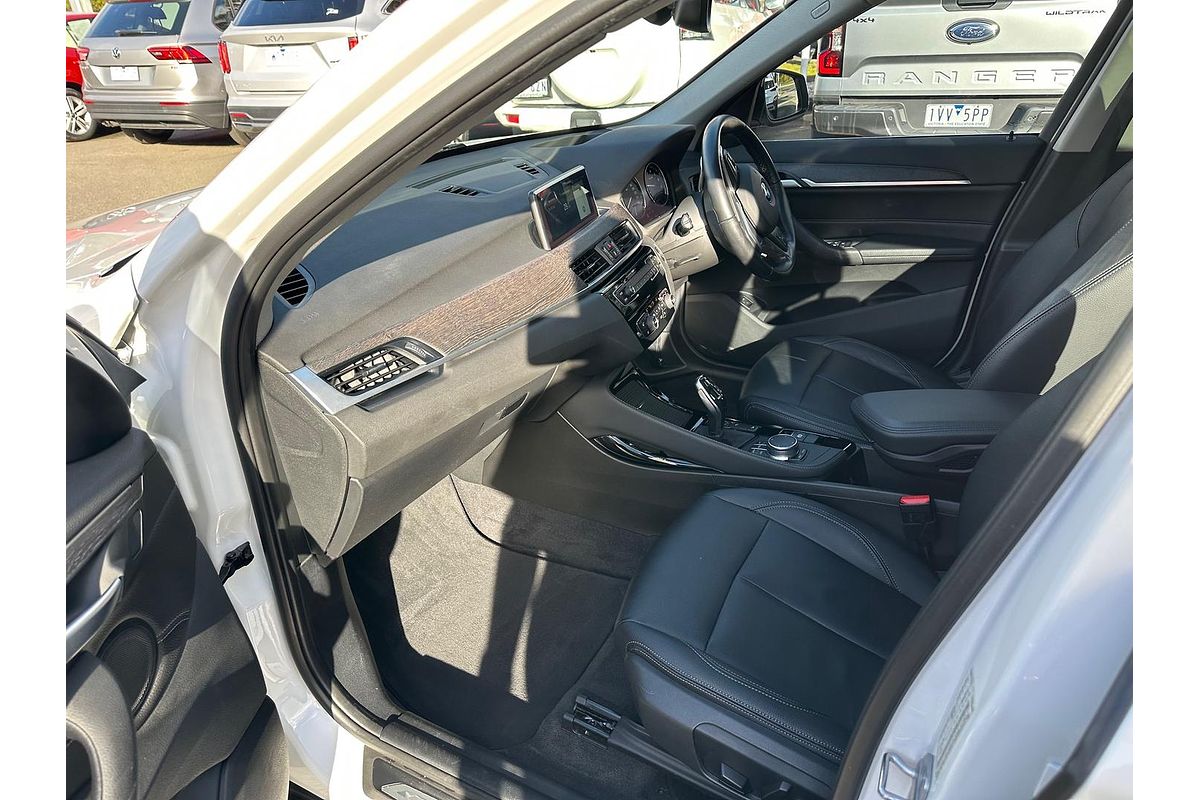 2018 BMW X1 xDrive25i F48