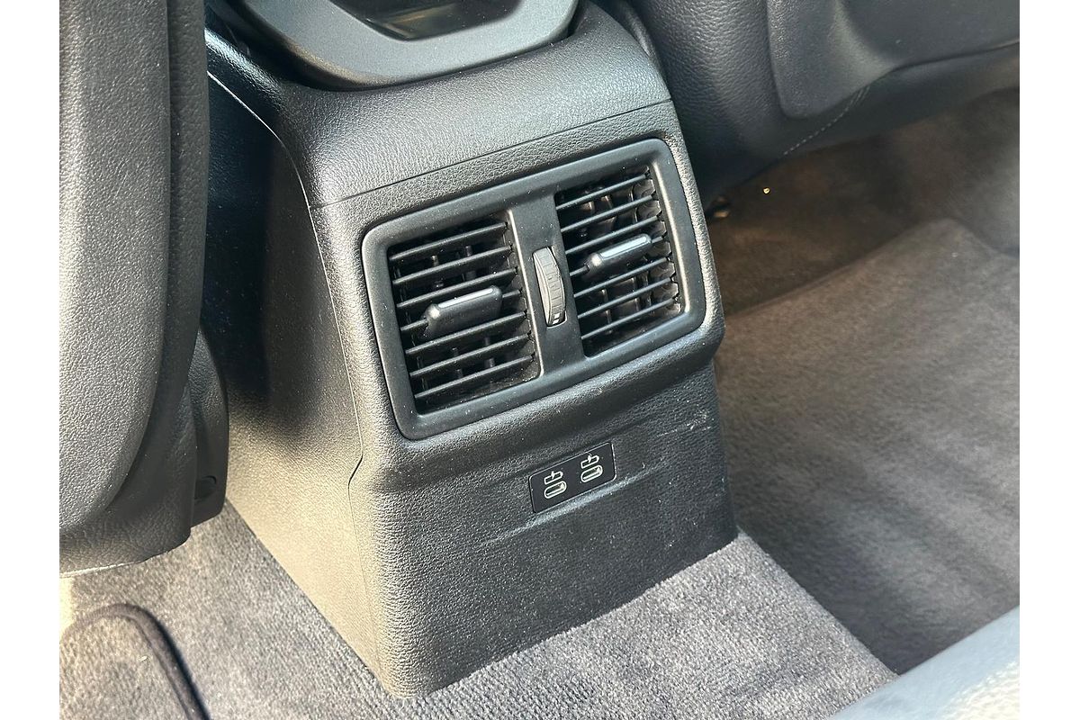 2018 BMW X1 xDrive25i F48