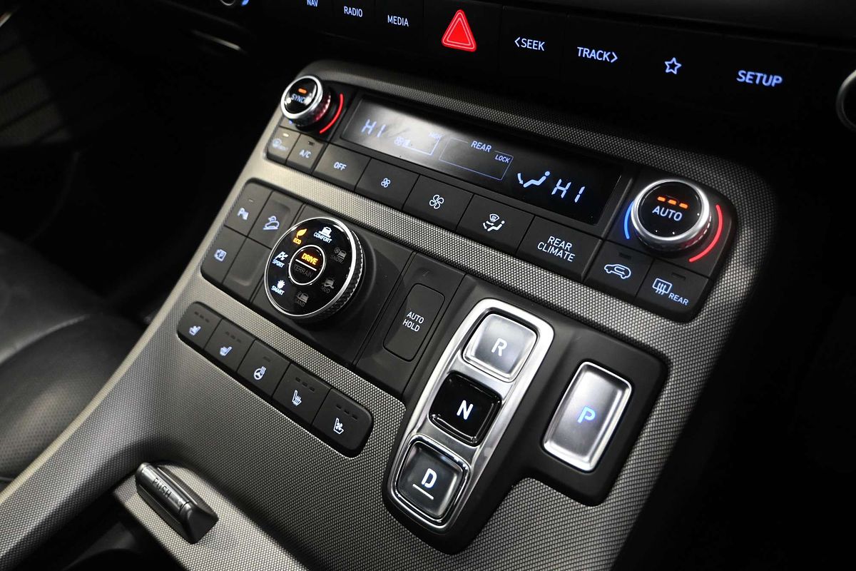 2022 Hyundai Palisade Highlander LX2.V3