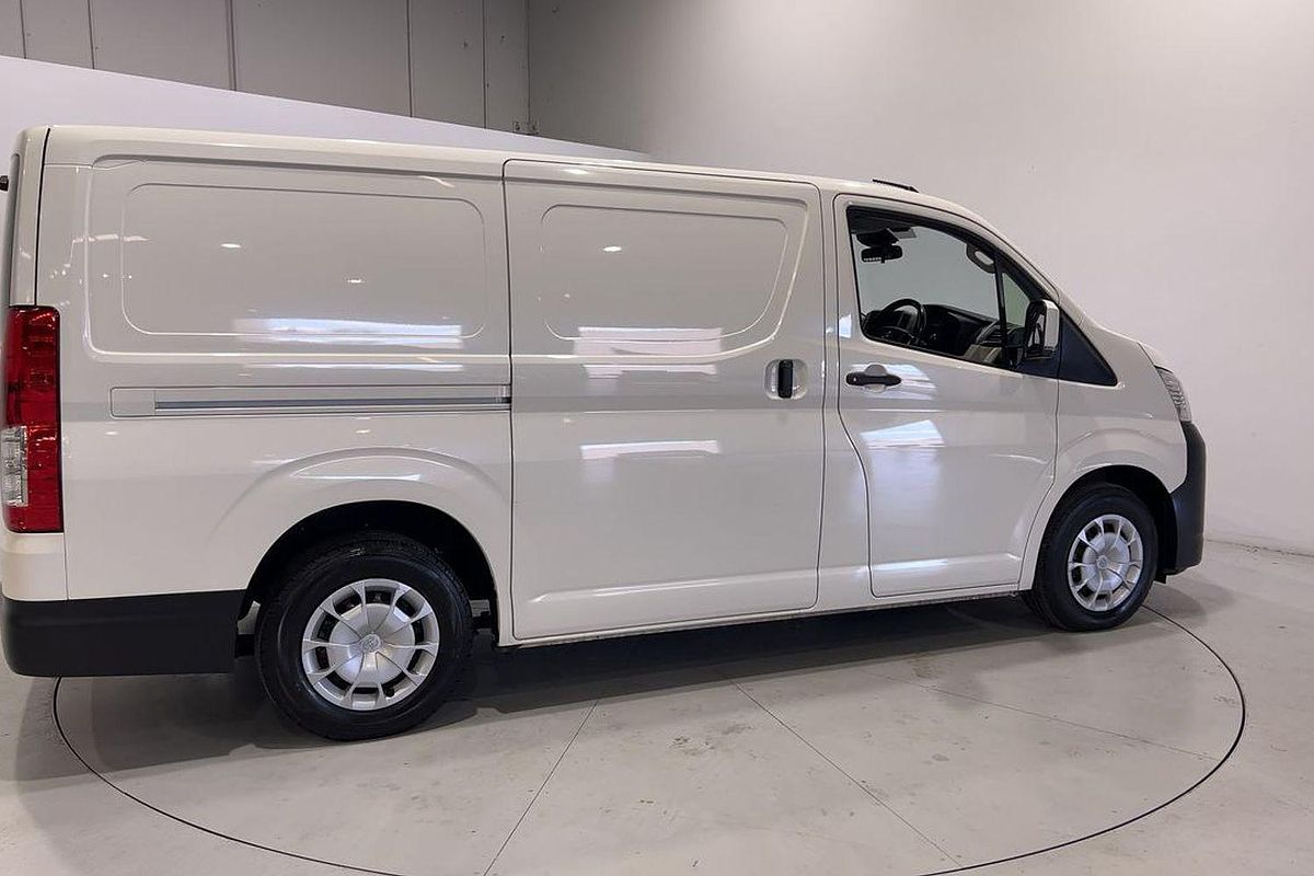 2023 Toyota Hiace GDH300R LWB