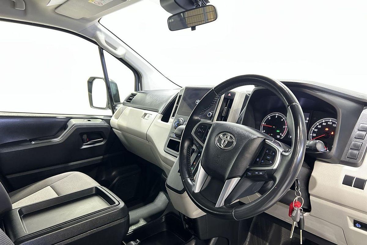 2023 Toyota Hiace GDH300R LWB