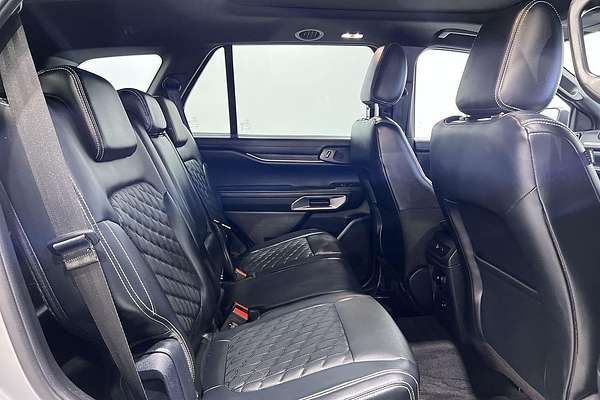 2024 Ford Everest Platinum 3.0L