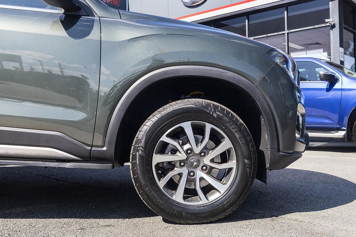 2023 Mahindra Scorpio Z8L