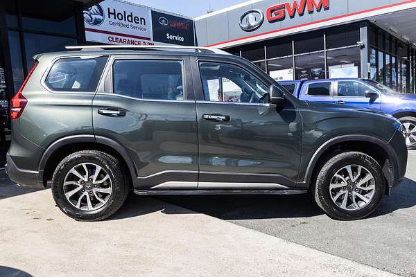 2023 Mahindra Scorpio Z8L