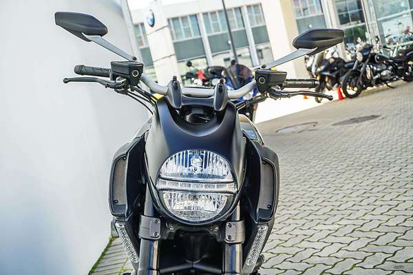 2012 Ducati Diavel