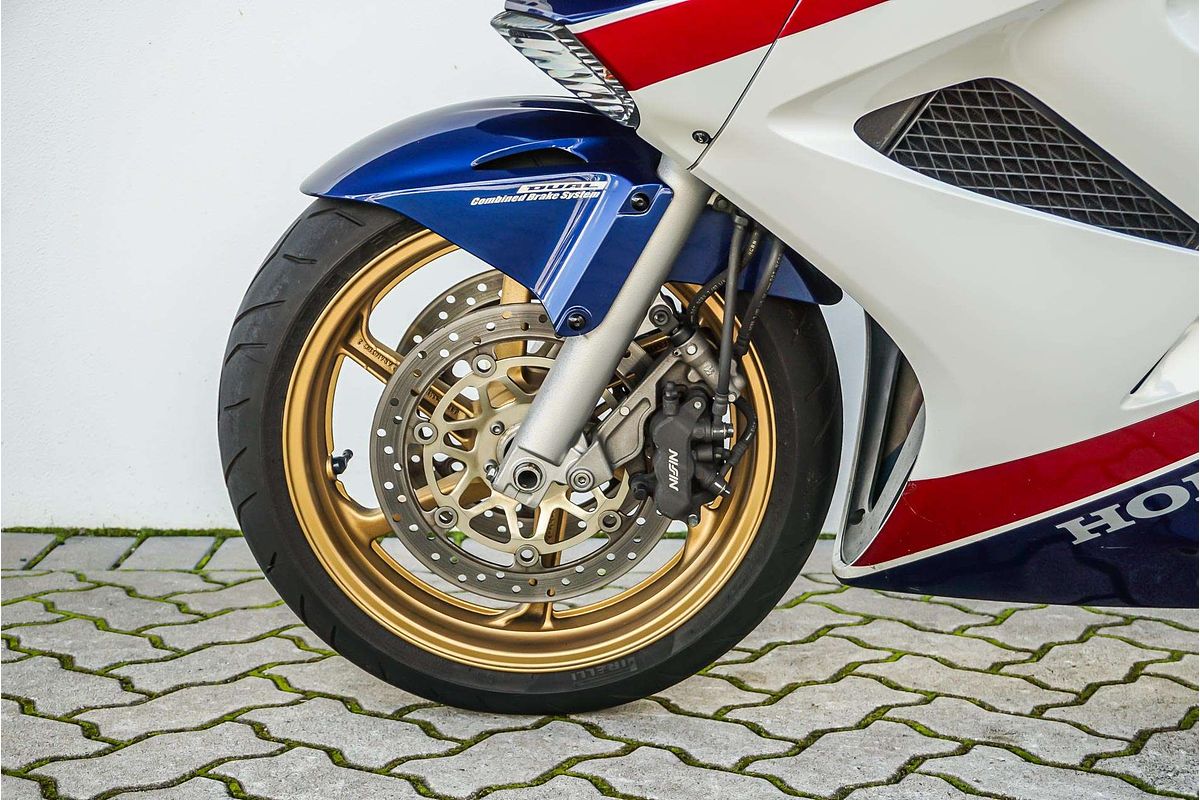 2007 Honda VF 700F Interceptor