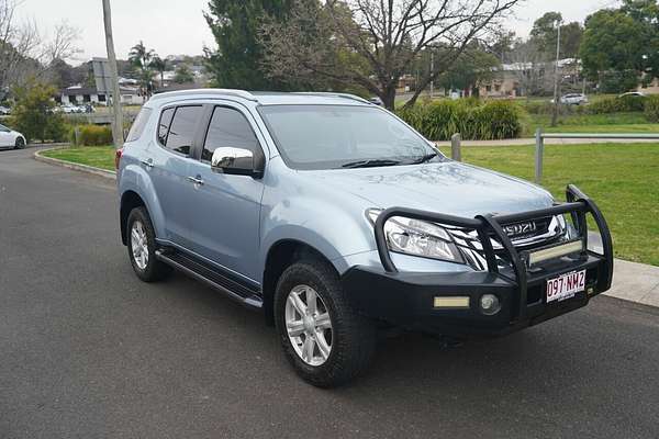 2015 Isuzu MU-X LS-T