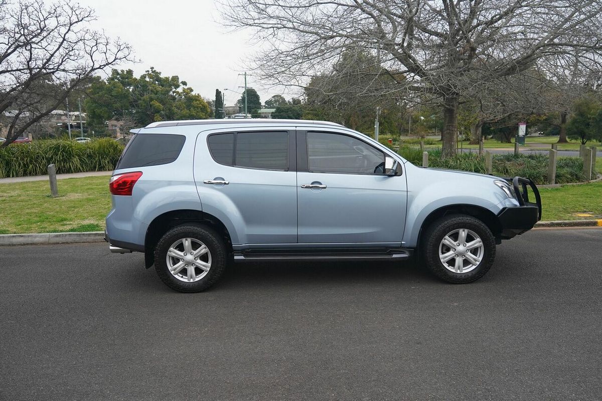 2015 Isuzu MU-X LS-T