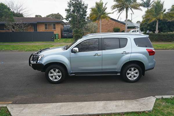 2015 Isuzu MU-X LS-T