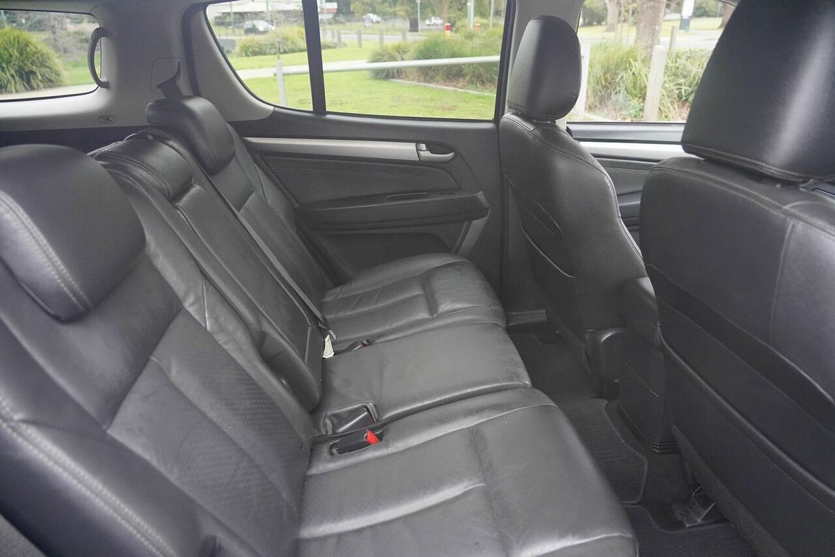 2015 Isuzu MU-X LS-T