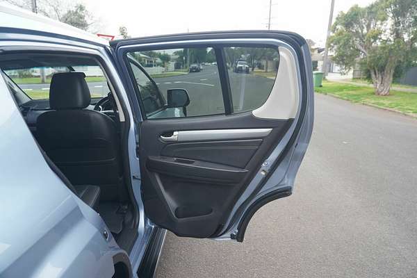 2015 Isuzu MU-X LS-T